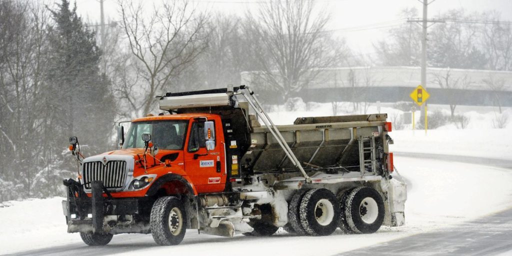 Heavy Lake-effect Snow Expected in Berrien and Cass Counties With Totals Near 10 Inches