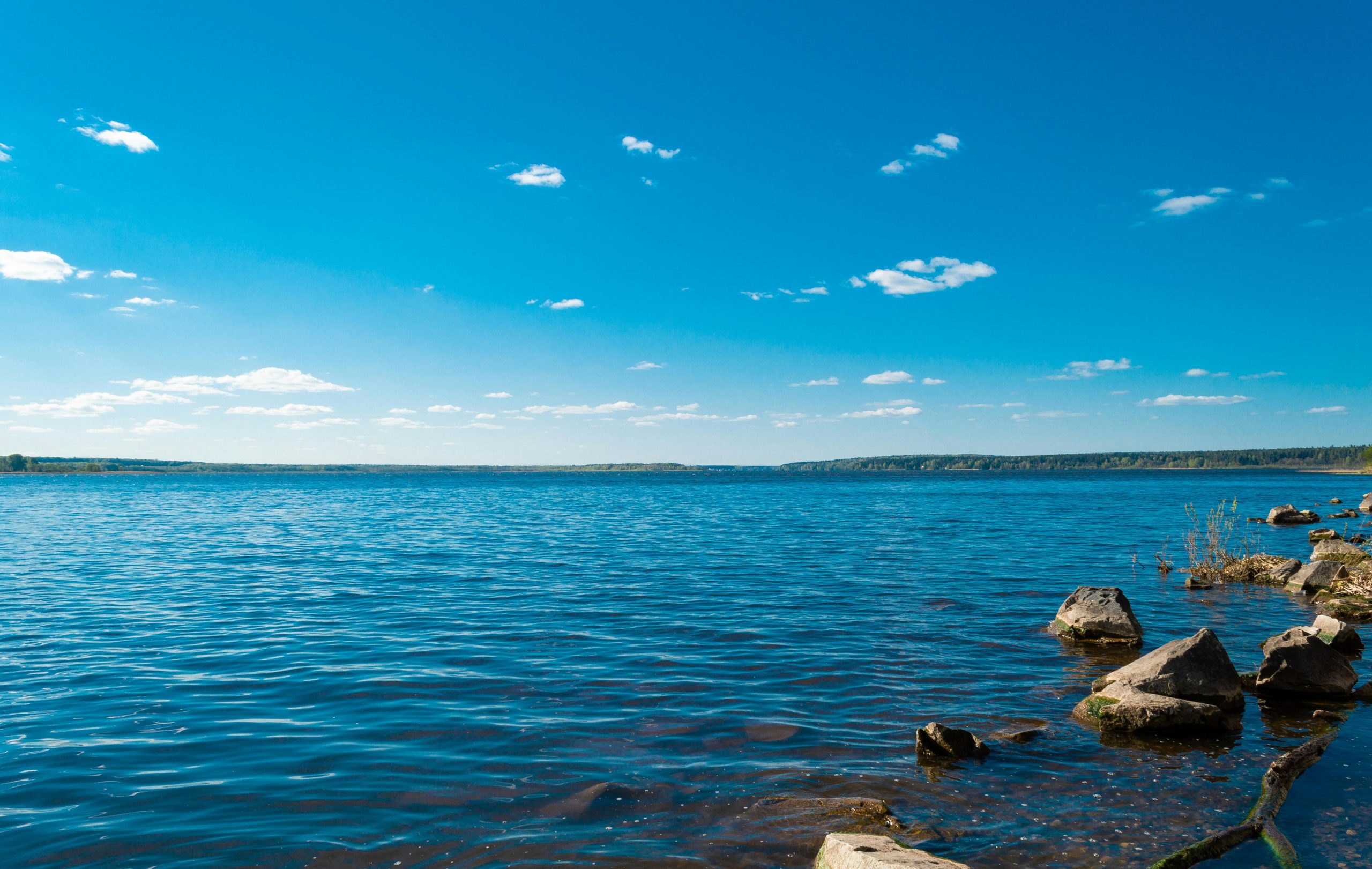 Arizona’s New Lake Could Generate 2000 Megawatts of Power by 2033