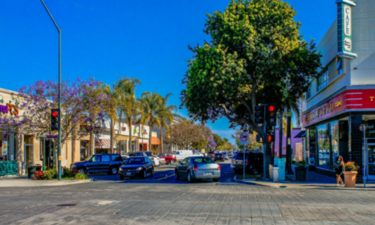 Oxnard Approves Plan to Revitalize Downtown Area