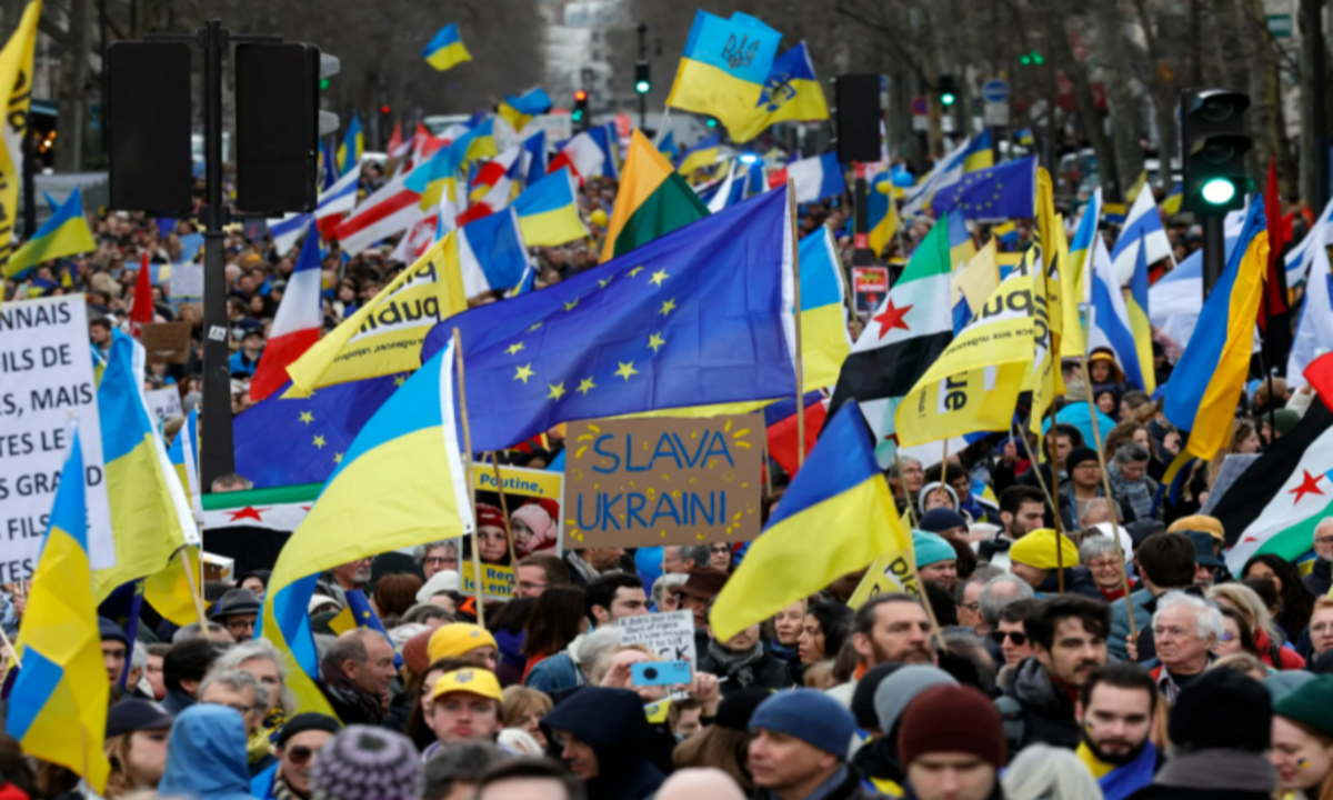 Ukraine War Hits 3-Year Mark: Milwaukee Rally Calls for Action & Justice