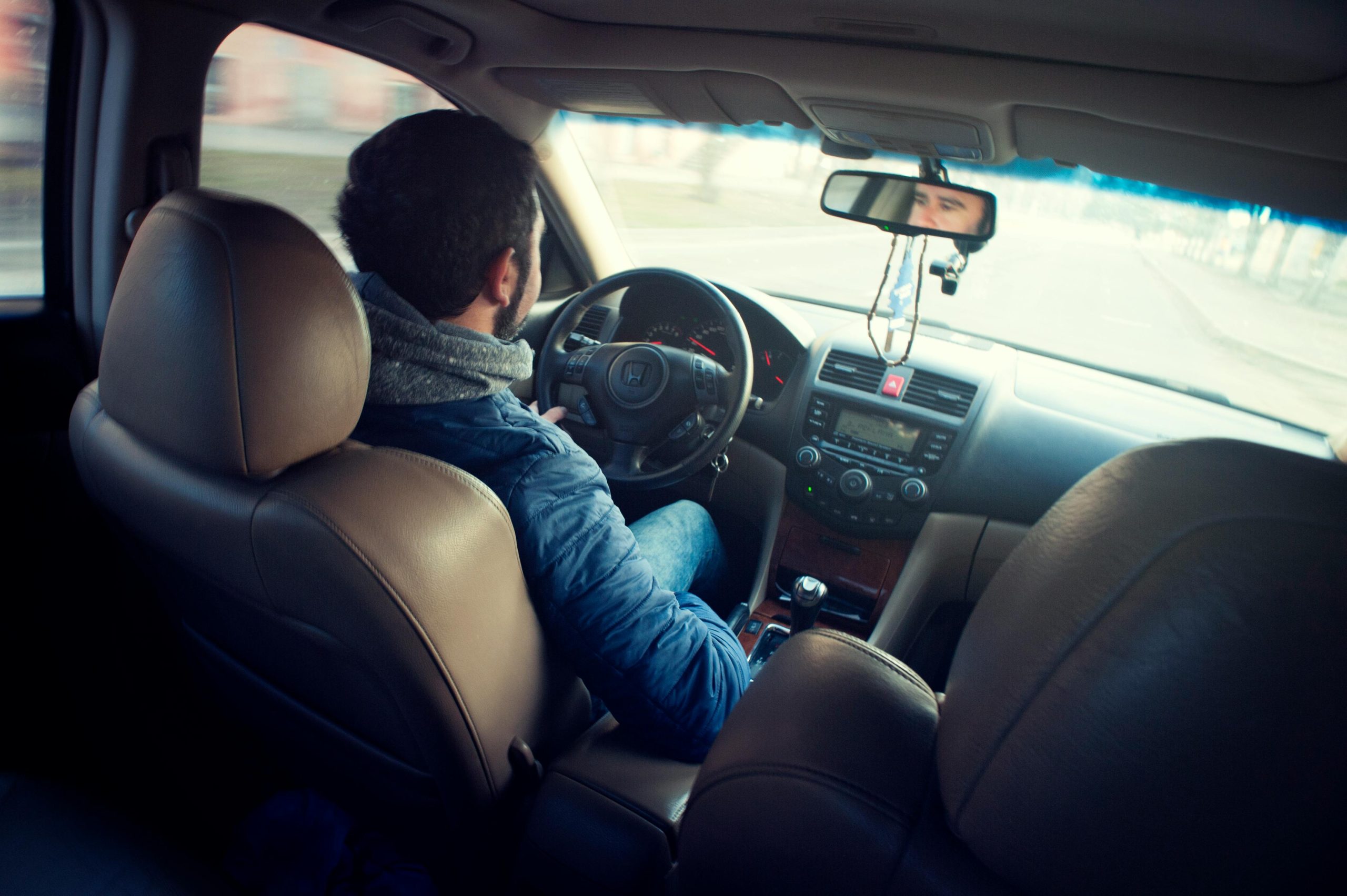 Arizona Program Helps Foster Youth Gain Independence with Driver’s Licenses