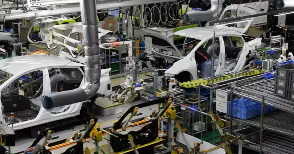 1st Major Carmakers to Halt Production in The US Tariff Impact Hits Assembly Lines on May 12