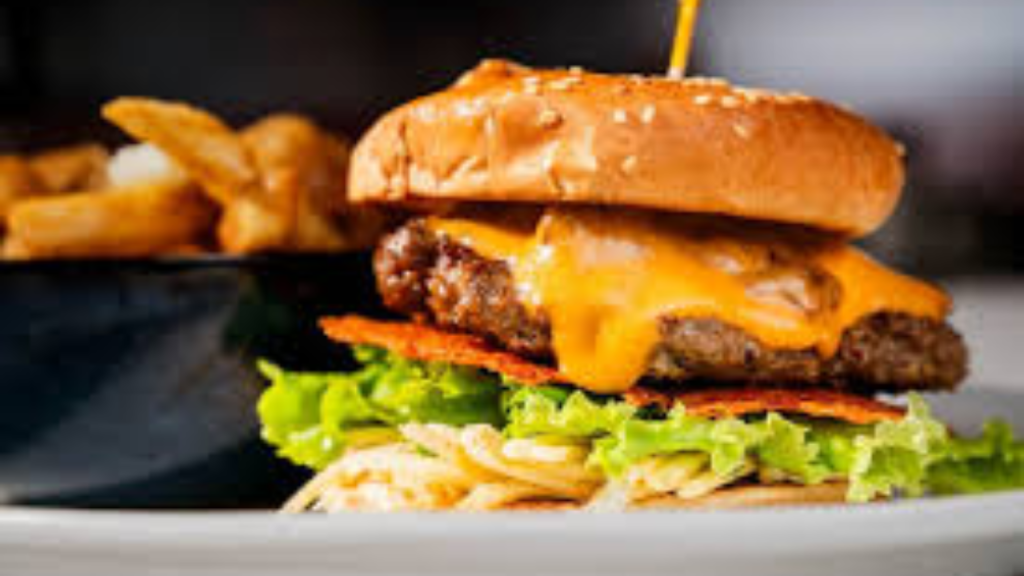Rockin Rob’s Brings Late-Night Burgers And 1950s Charm To Janesville’s East Side