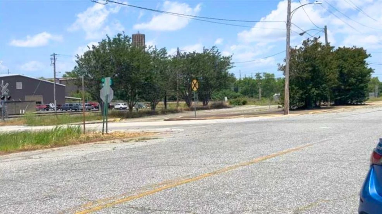 Police Discover Man’s Body Near Street Corner In Cordele Investigation Ongoing