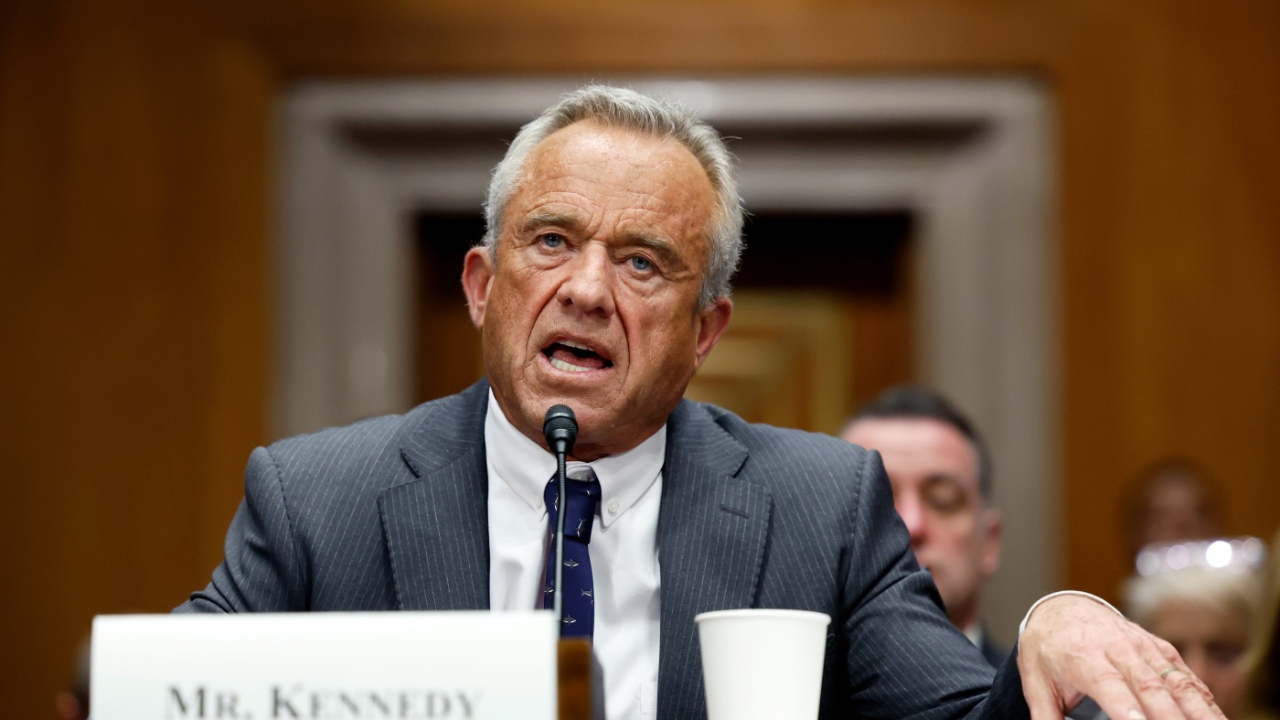 RFK Jr. Tries To Dominate Democratic Senator, But Republican Interrupts: Let The Senator Ask The Questions’