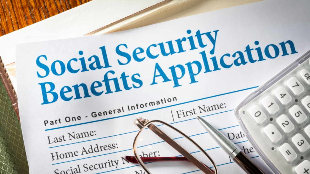 Social Security Secrets Revealed: Who Qualifies, What You Get, And When To Claim!